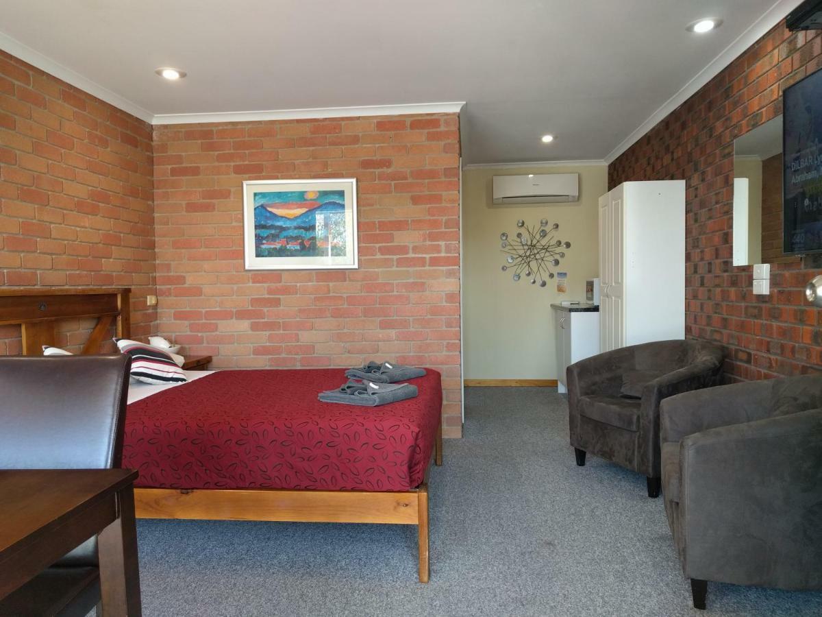 Travellers Inn Kaniva Kültér fotó