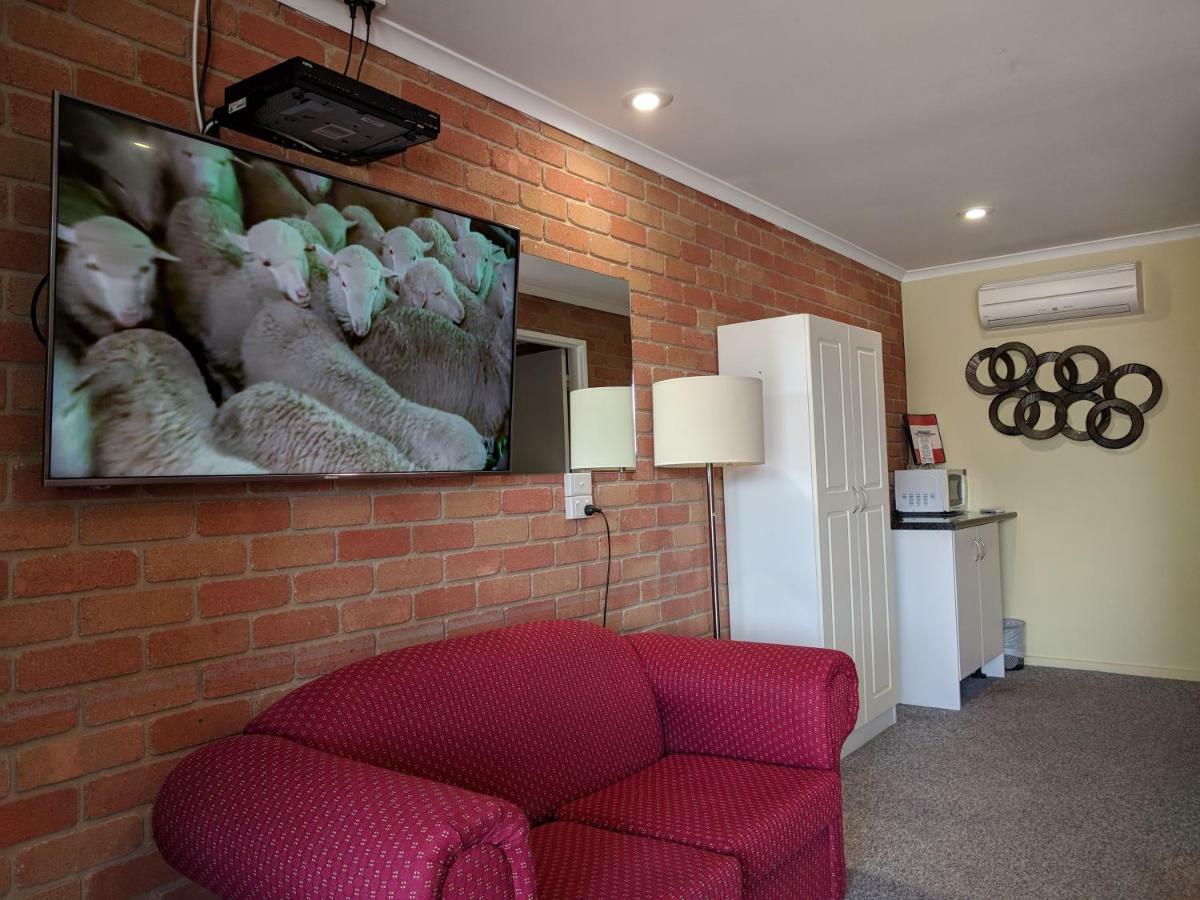 Travellers Inn Kaniva Kültér fotó