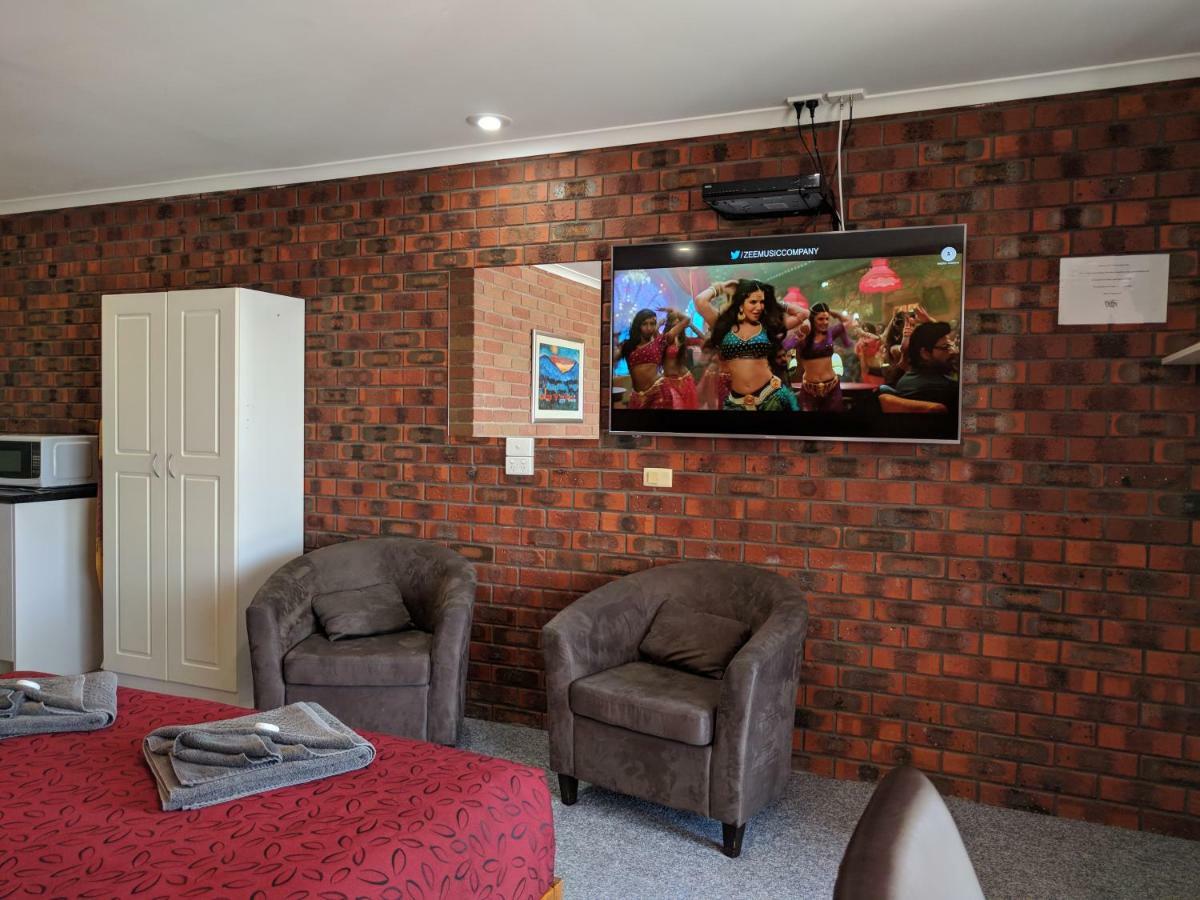 Travellers Inn Kaniva Kültér fotó