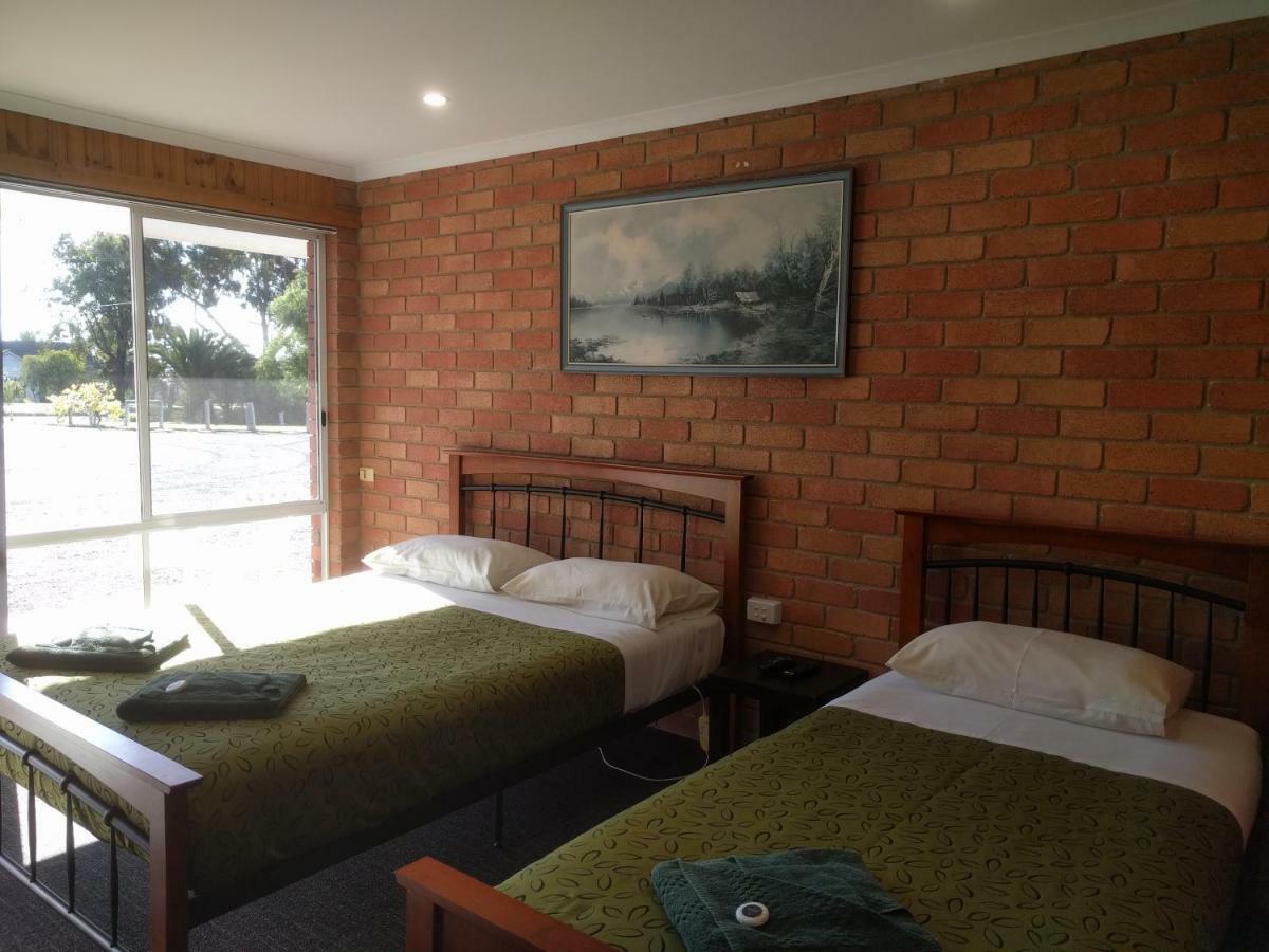 Travellers Inn Kaniva Kültér fotó