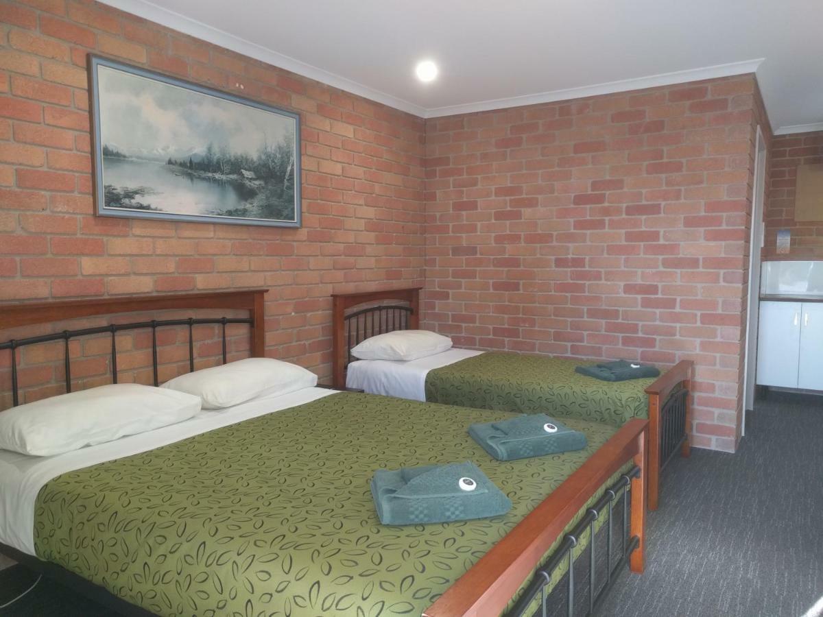 Travellers Inn Kaniva Kültér fotó