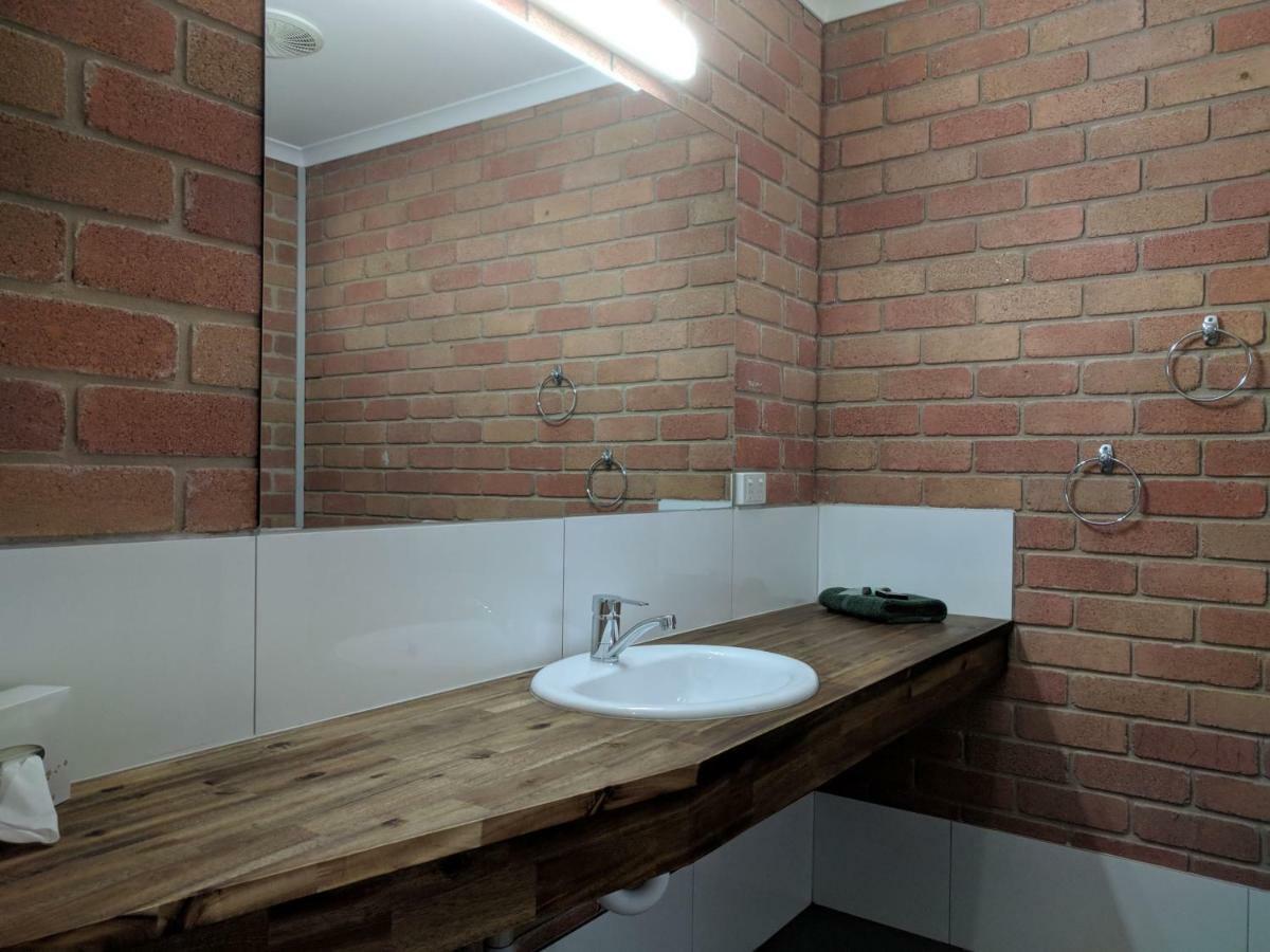 Travellers Inn Kaniva Kültér fotó
