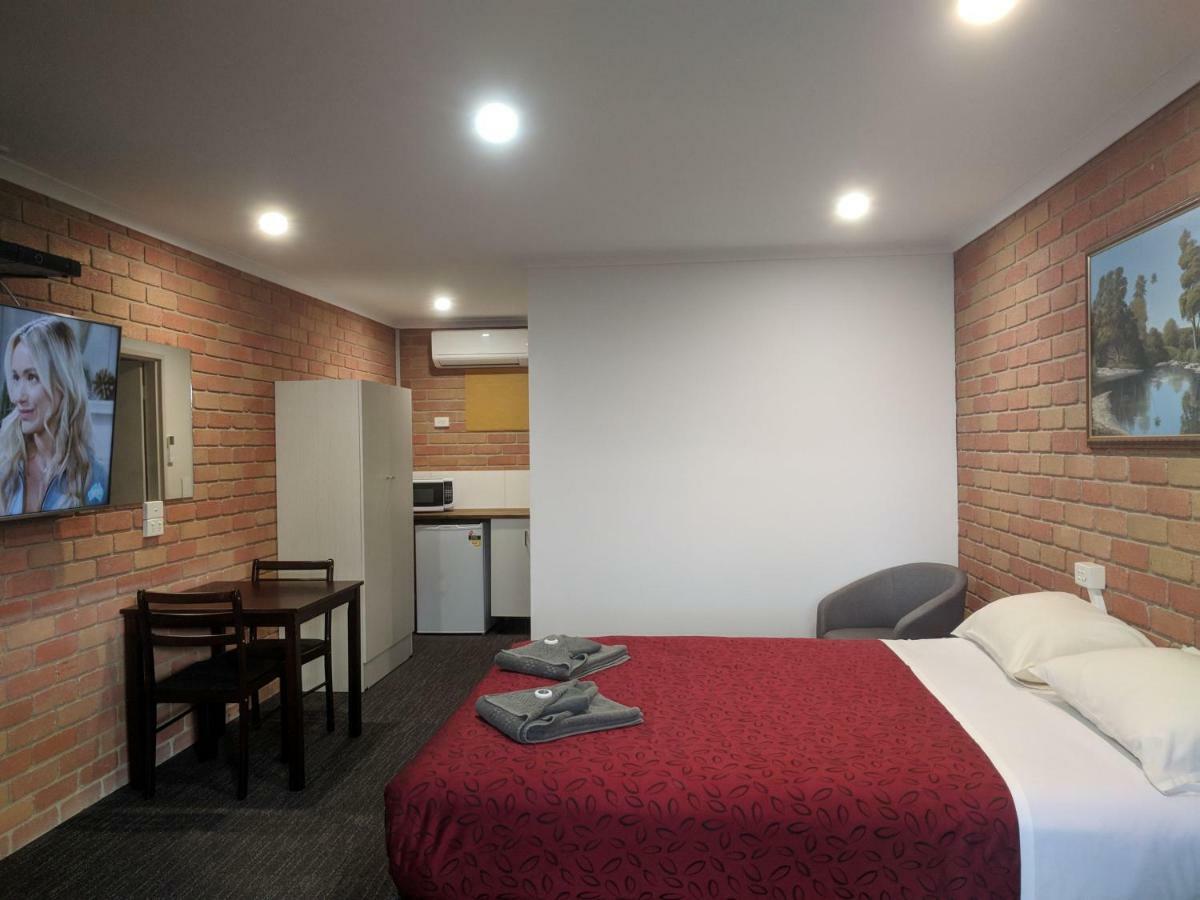 Travellers Inn Kaniva Kültér fotó